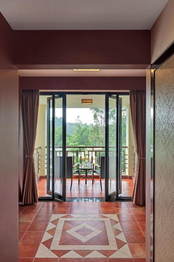 Hotel Club Mahindra Virajpet, Coorg Zewnętrze zdjęcie